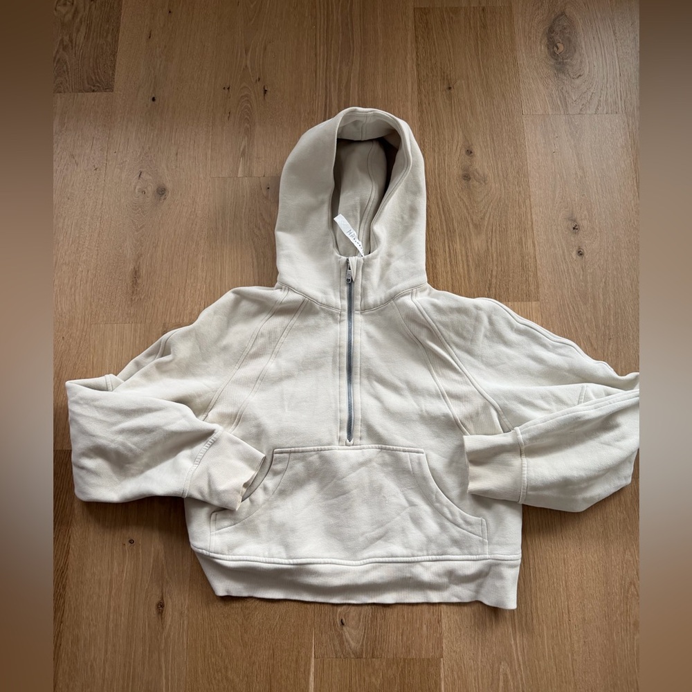 Lululemon cream Oversized Scuba  quarter zip size XS/S